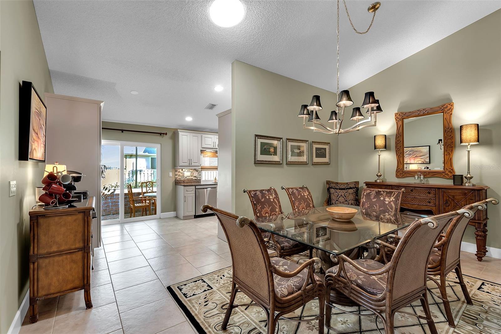 TURNBERRY WOODS - Residential