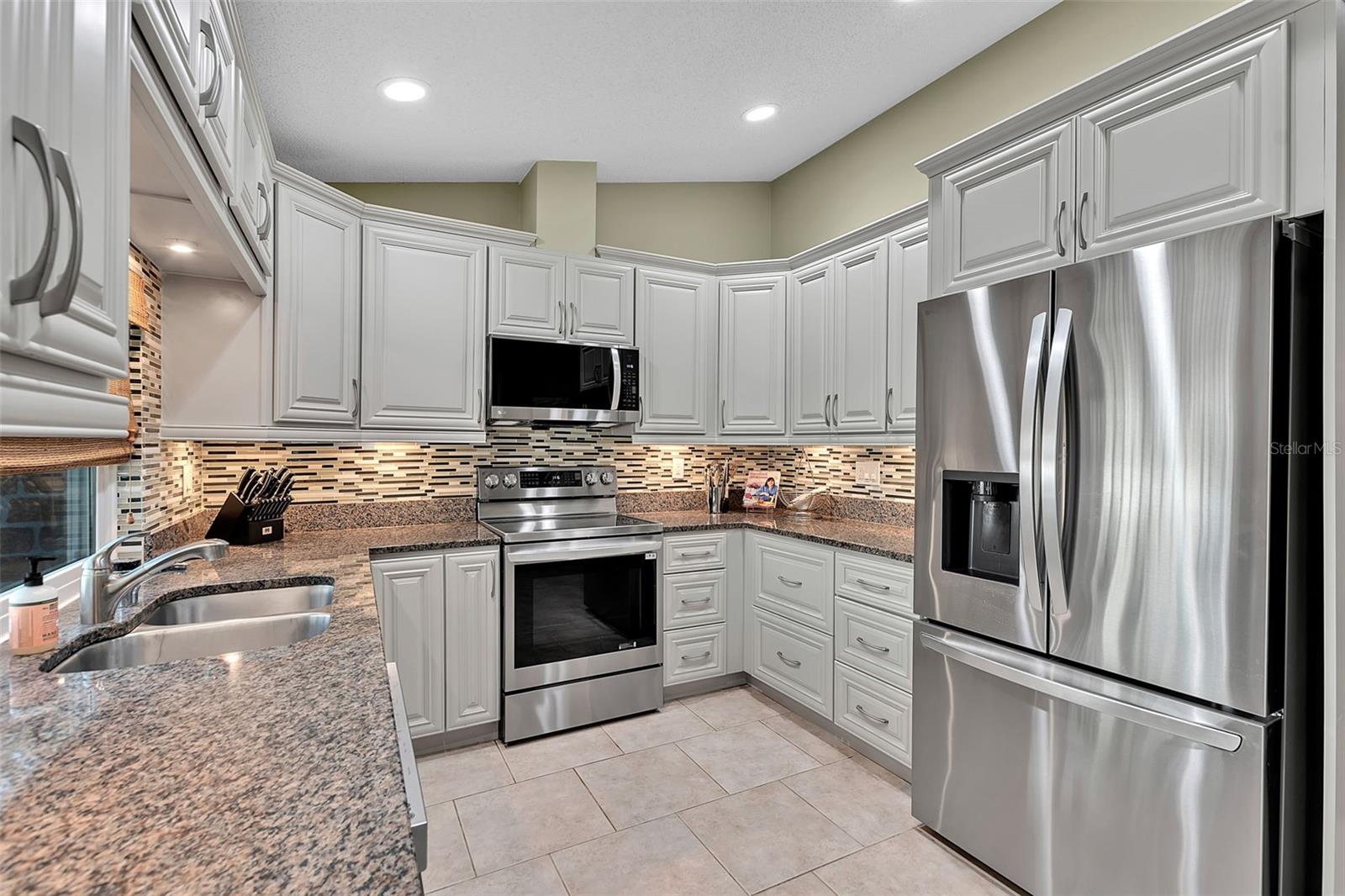 TURNBERRY WOODS - Residential