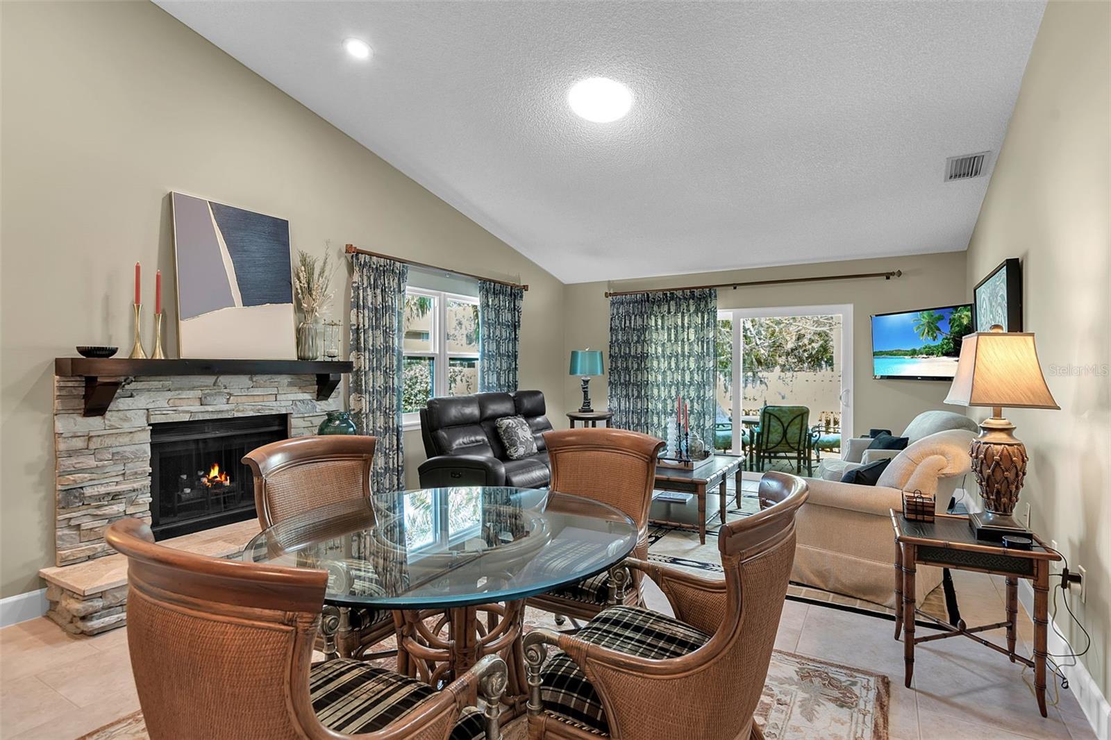 TURNBERRY WOODS - Residential