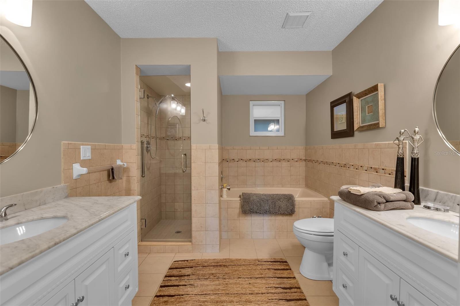 TURNBERRY WOODS - Residential