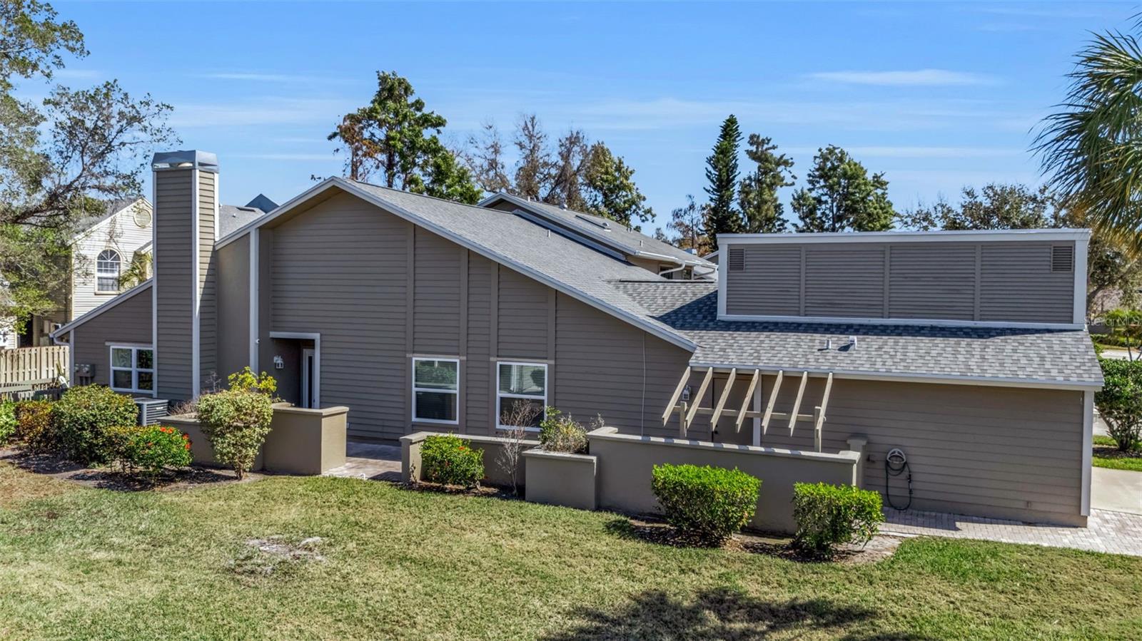 3406 AVENIDA MADERA B