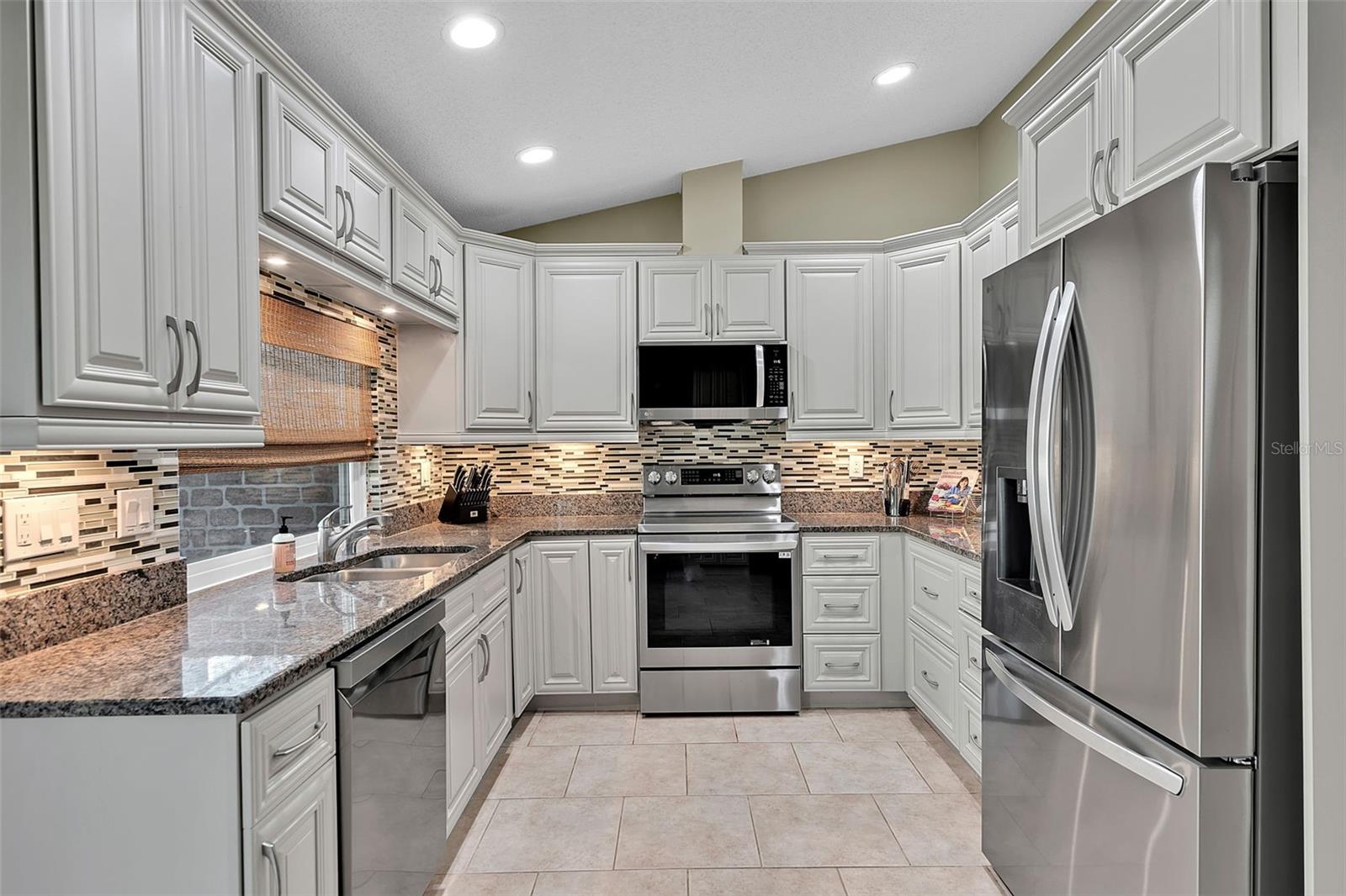 TURNBERRY WOODS - Residential