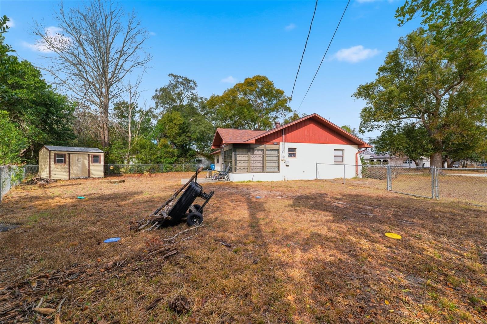 SPRING HILL - Residential