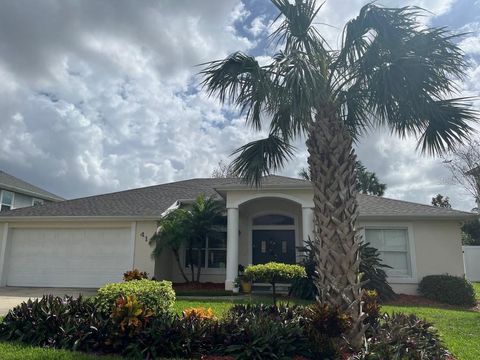 A home in PONCE INLET