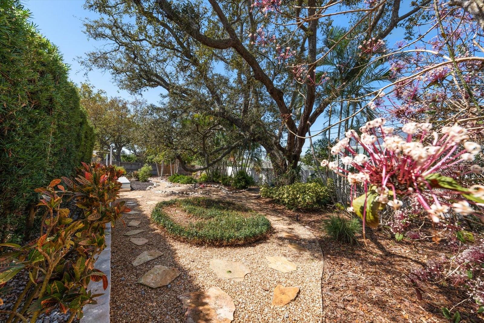 HARBOR BLUFFS SEC 2 - Residential