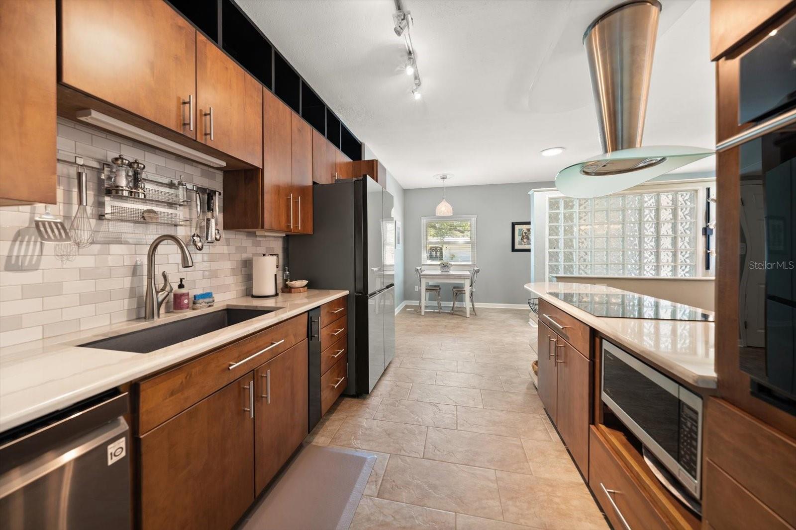 HARBOR BLUFFS SEC 2 - Residential