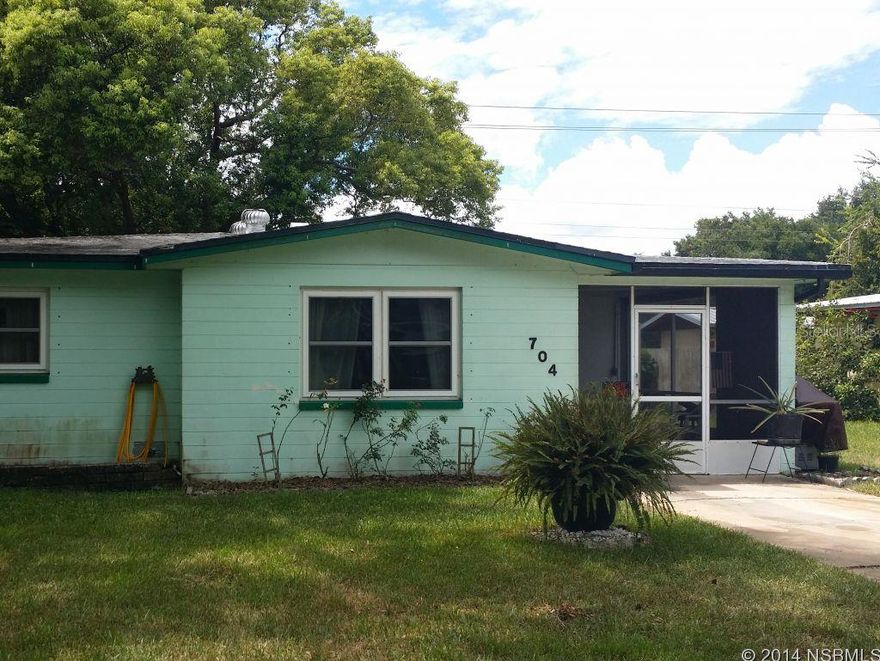A remodeled home? A rental?  An investment? Buyer decides.This home has newer A/C unit and air handler, Hurricane Shutters and new windows.. Needs a new roof, kitchen updated or redo. New flooring and both baths need a face lift. REALLY GOOD BONES, JUST NEEDS SOME LOVE.This part of Mary St. is a dead end. House has a lake view behind it. ;Water: City
