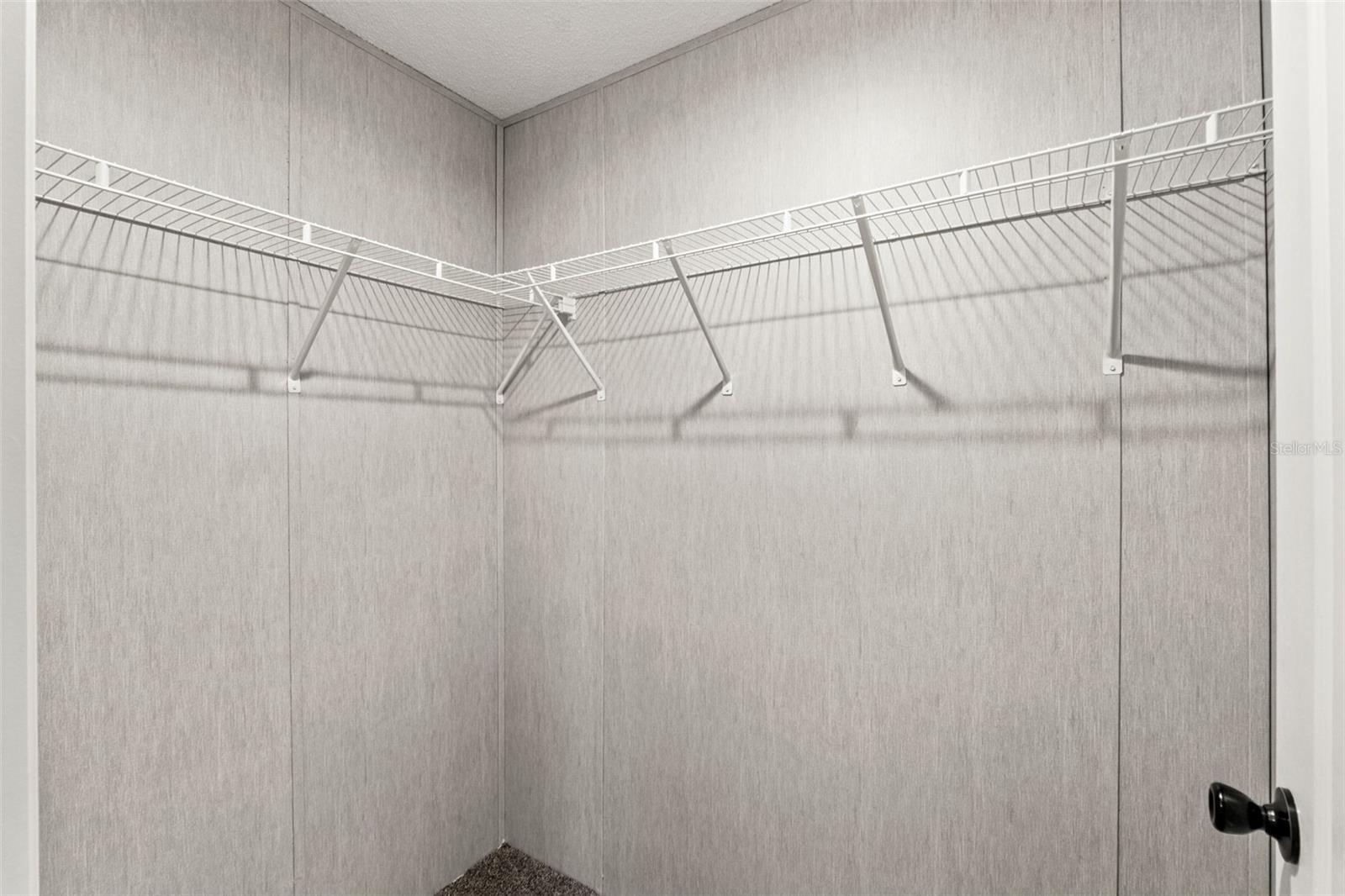 ENZO ESTATES - Residential