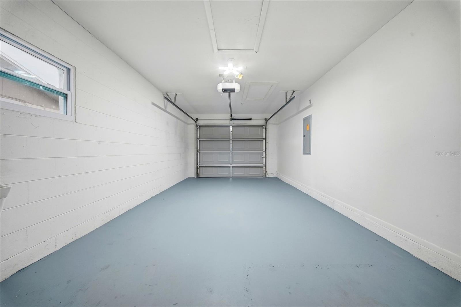 CEDAR GROVES UNIT II - Residential