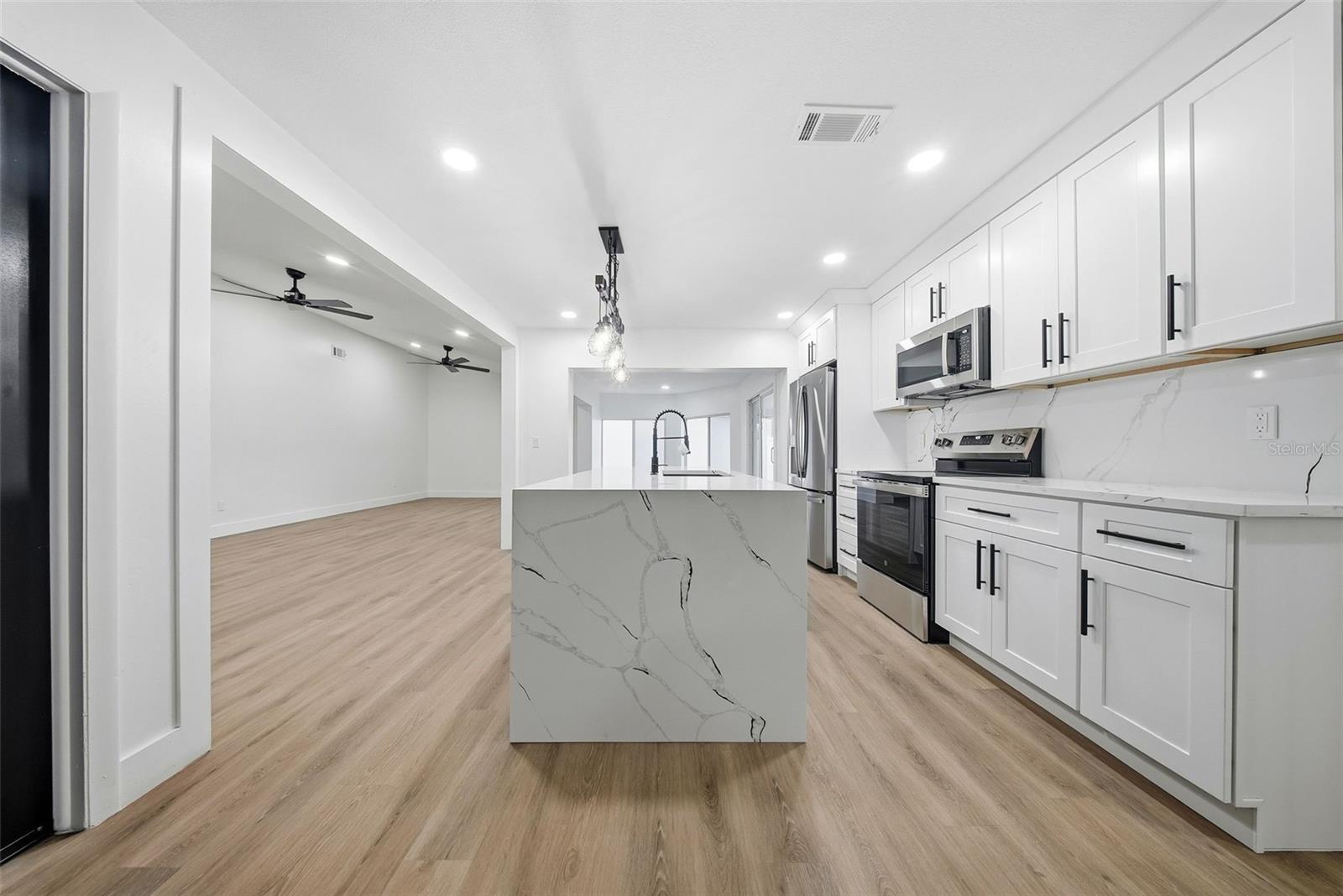 CEDAR GROVES UNIT II - Residential