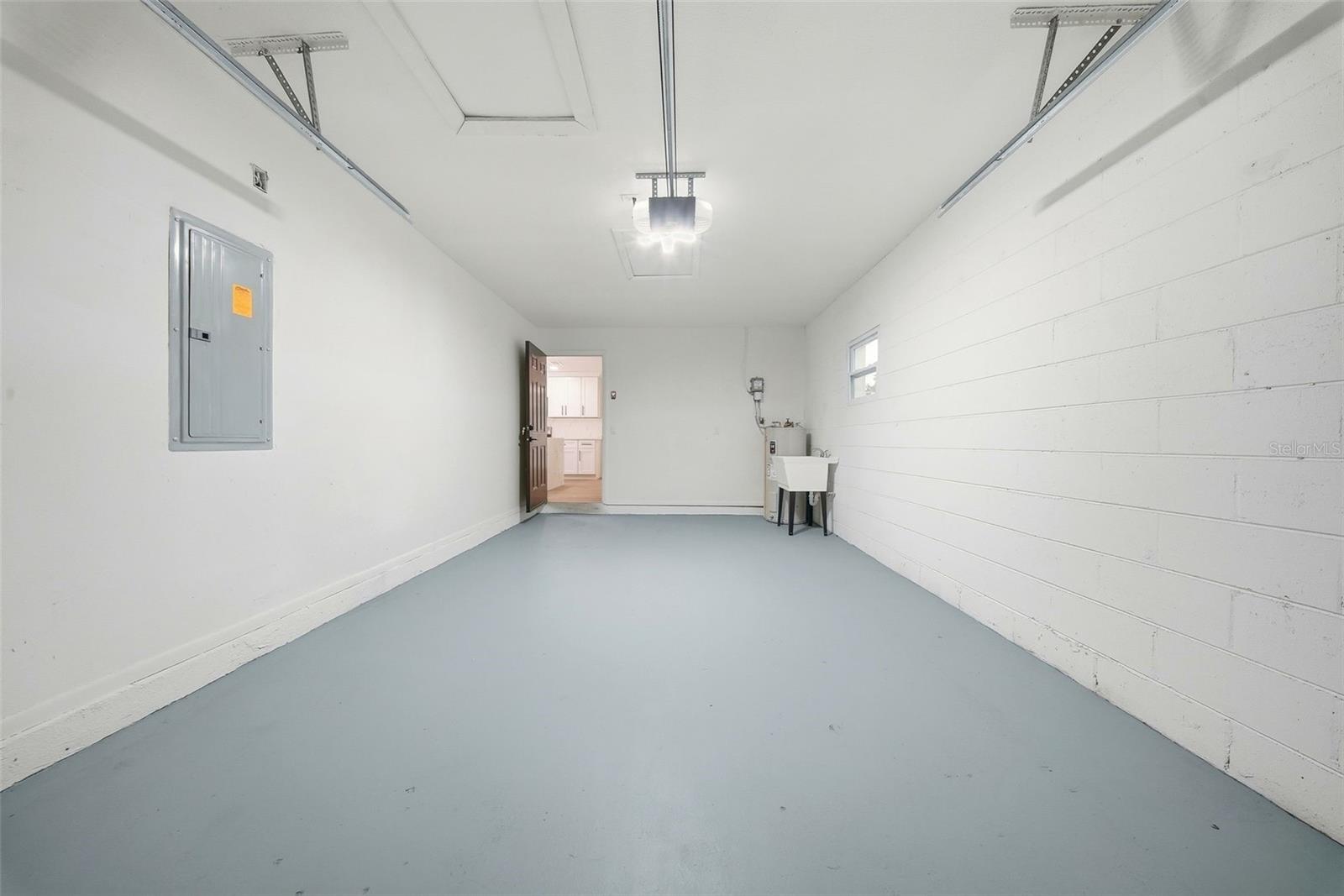 CEDAR GROVES UNIT II - Residential