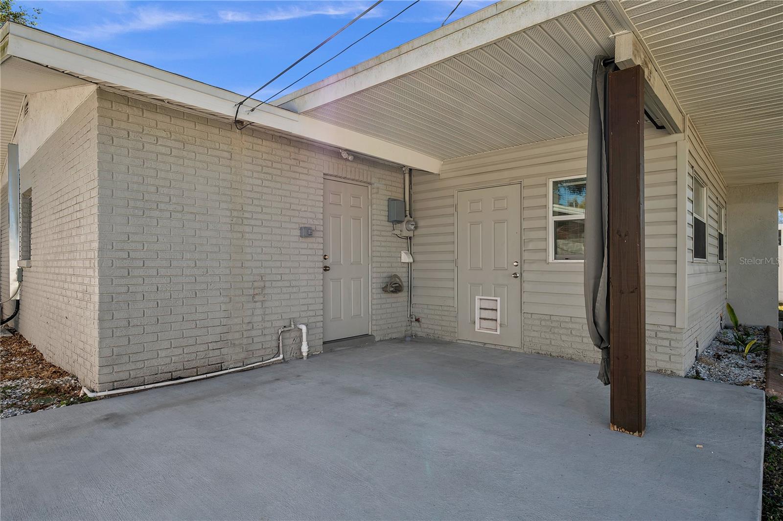 PINE GROVE ESTATES - Residential Lease