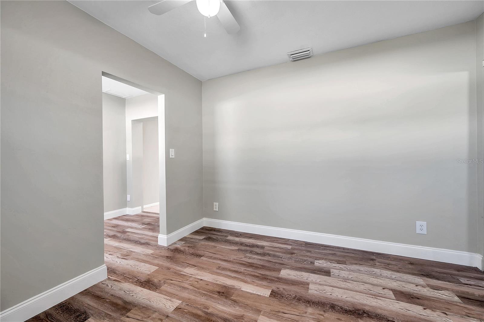 PINE GROVE ESTATES - Residential Lease