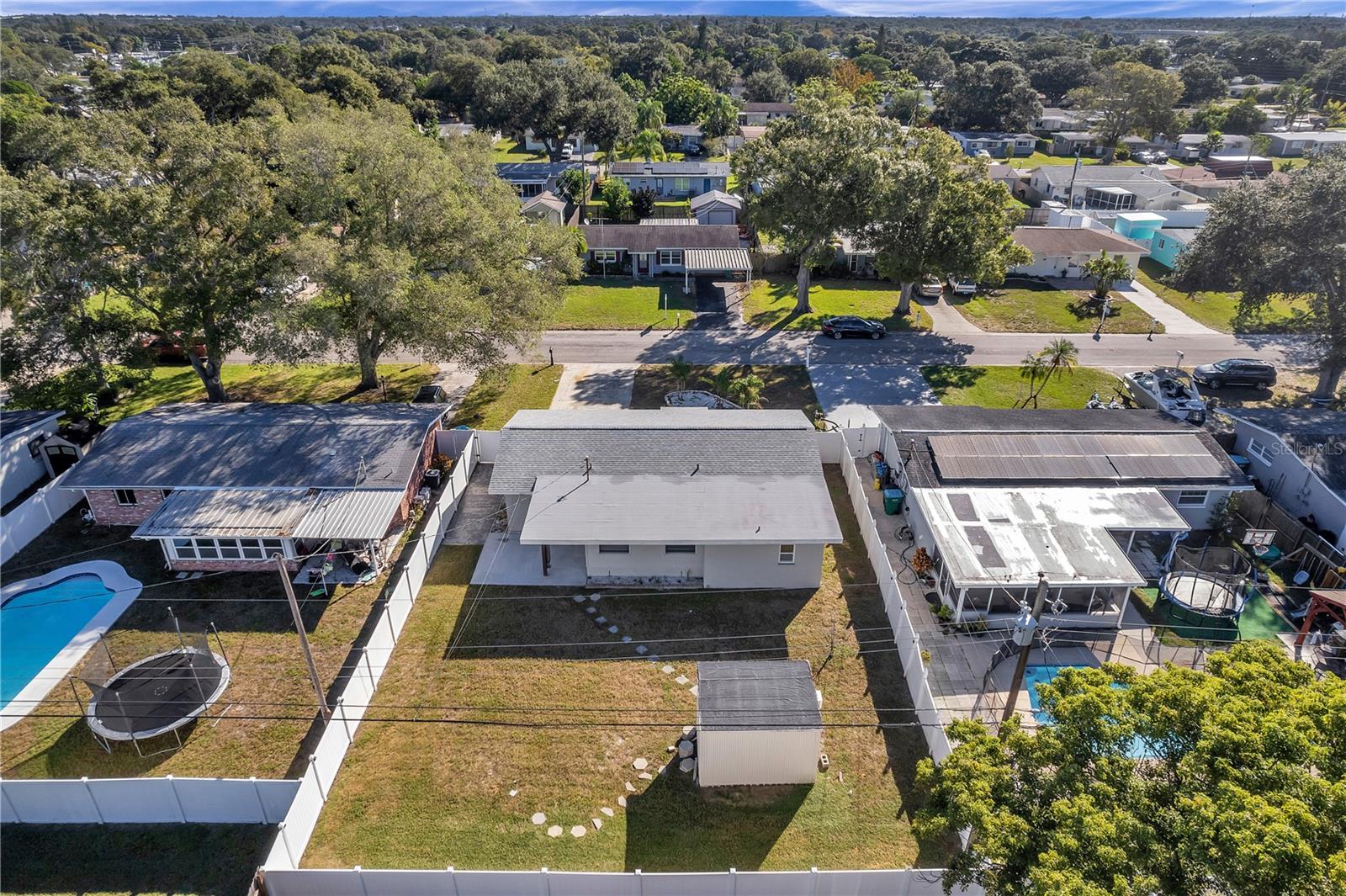 PINE GROVE ESTATES - Residential Lease