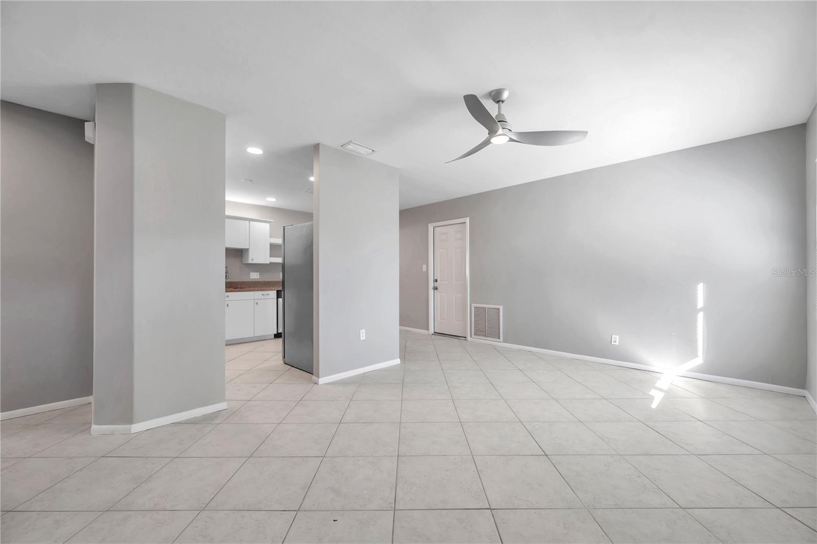 PINE GROVE ESTATES - Residential Lease