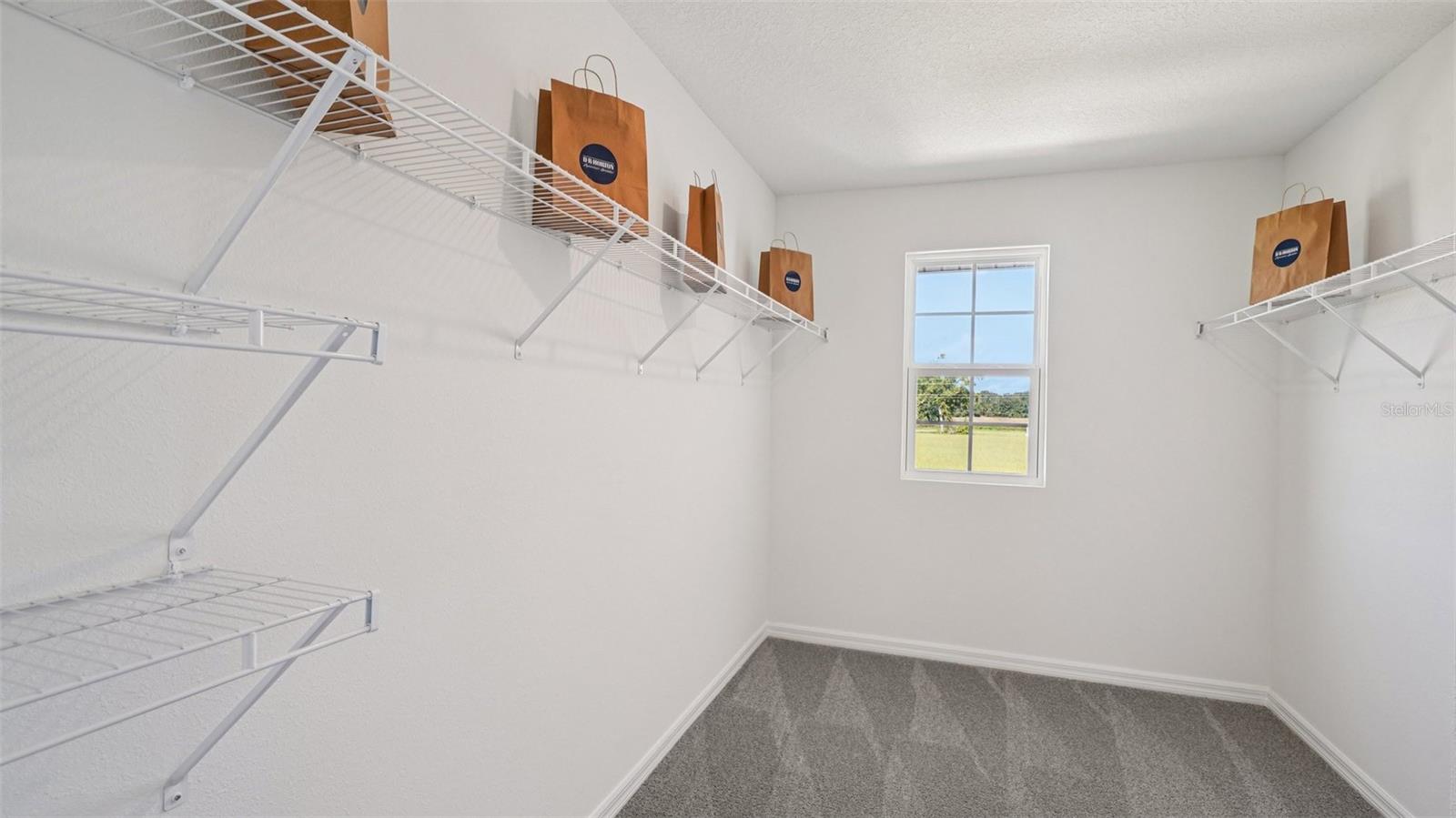 OAKS PRESERVE - Residential