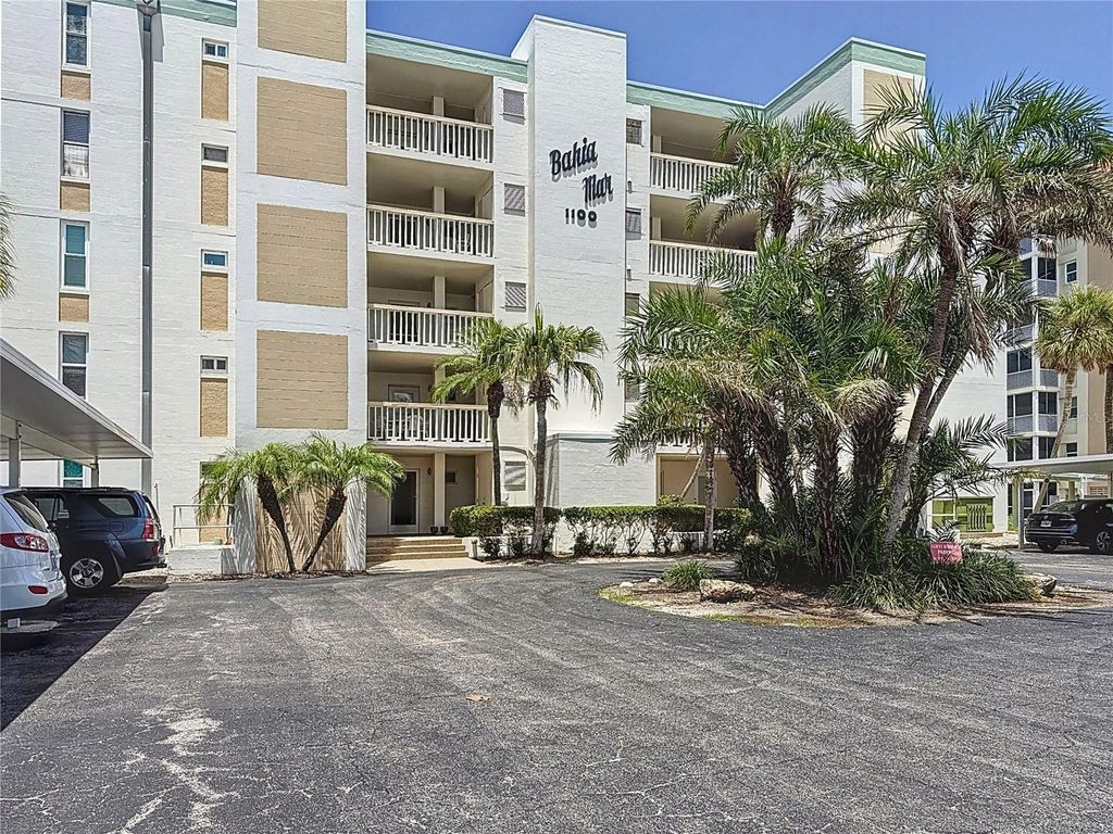 Photo of 1100 Tarpon Center Drive #503 5C, Venice, FL 34285 (MLS # N6139184)