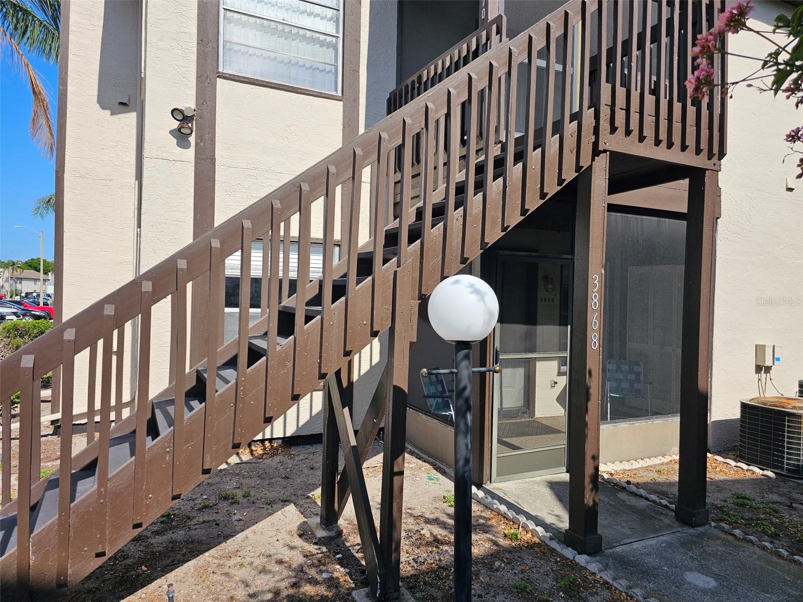 MIRROR LAKE SEC 4 - Residential Lease