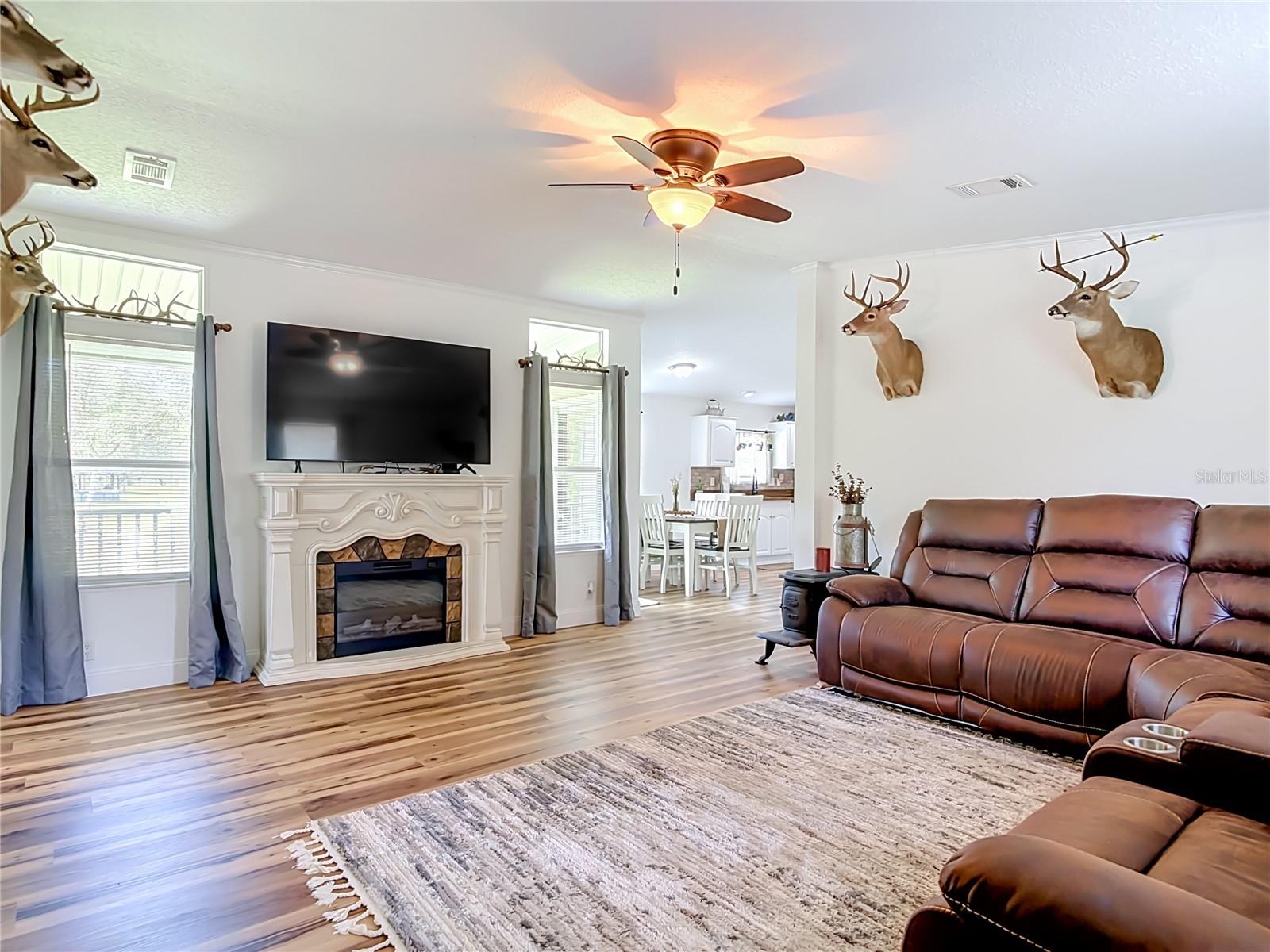 31120 LAKE HOLLY ROAD