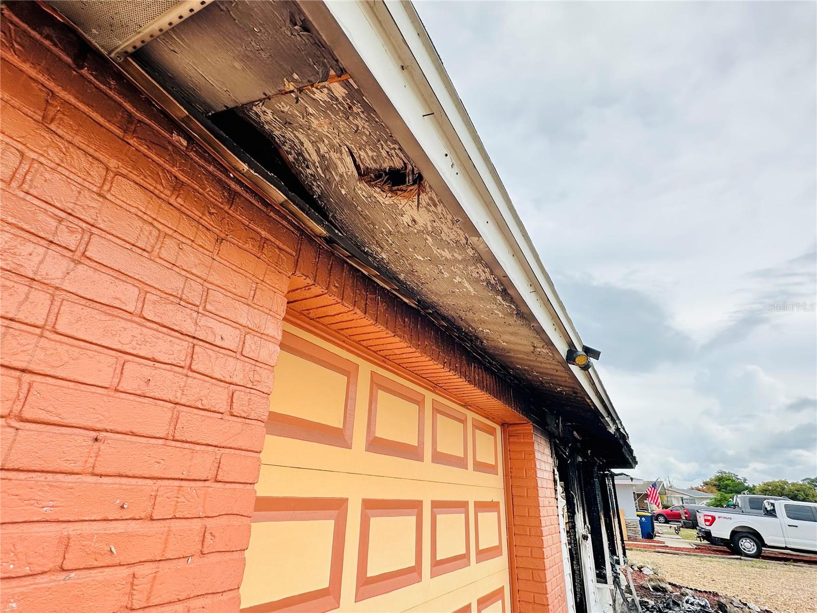 JASMINE LAKES - Residential