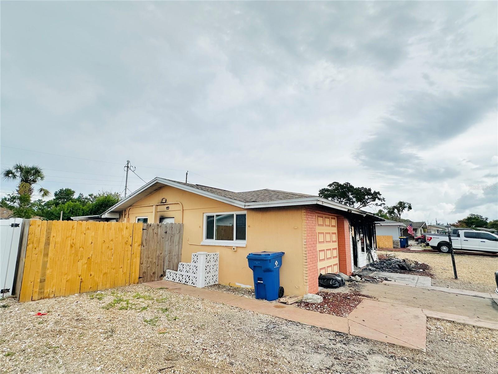 JASMINE LAKES - Residential