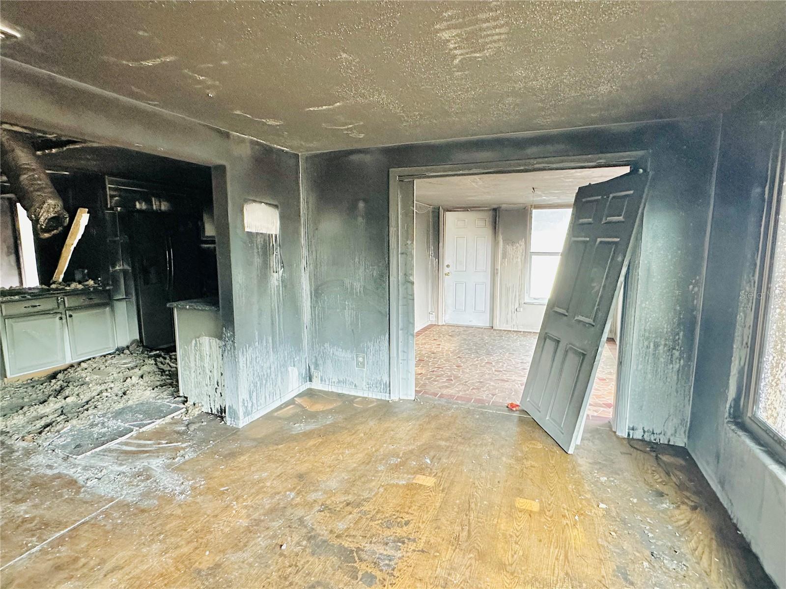 JASMINE LAKES - Residential