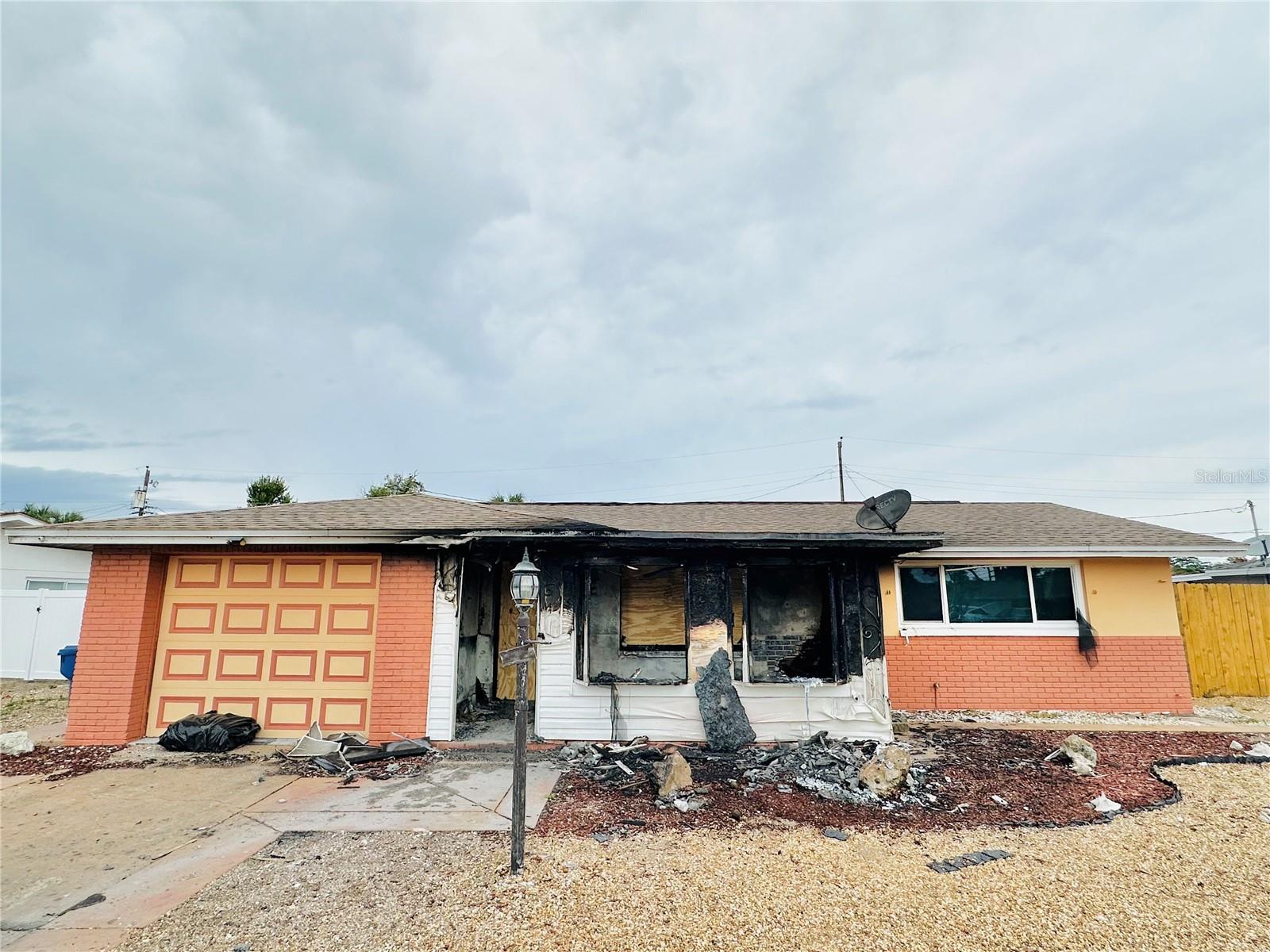 JASMINE LAKES - Residential