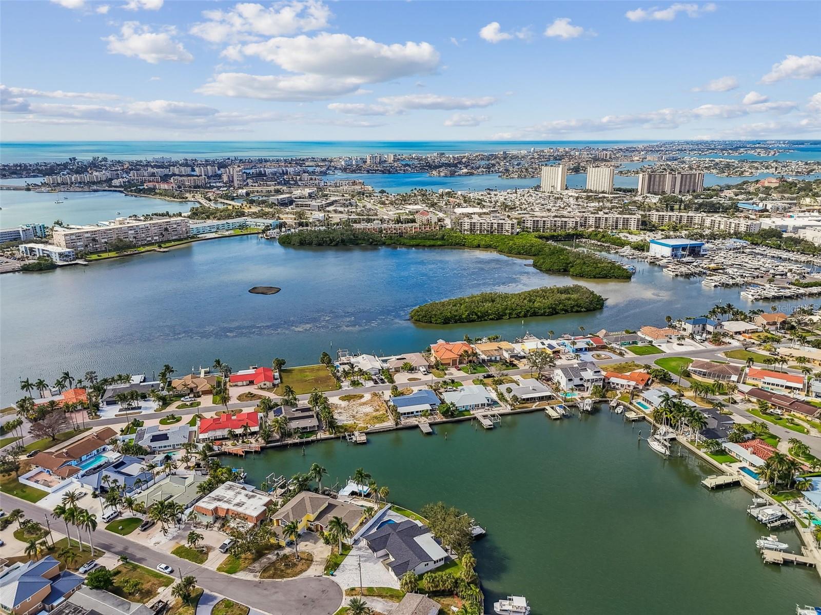 PASADENA GOLF CLUB ESTATES SEC 4 - Residential