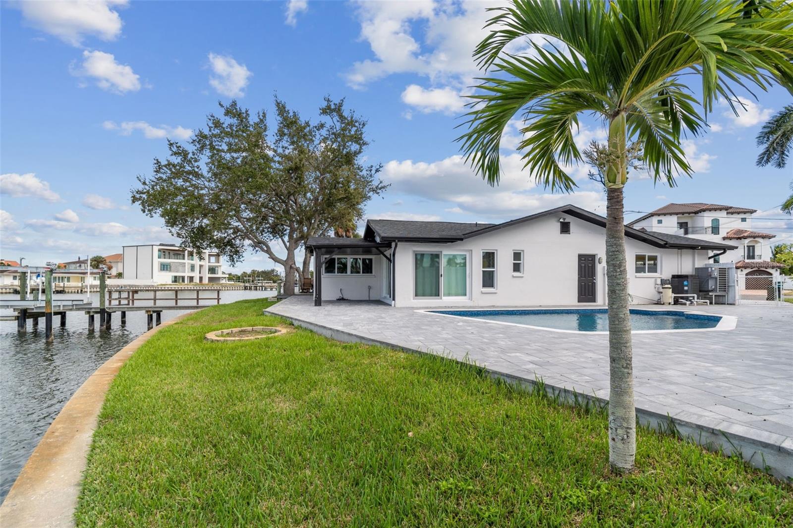 PASADENA GOLF CLUB ESTATES SEC 4 - Residential