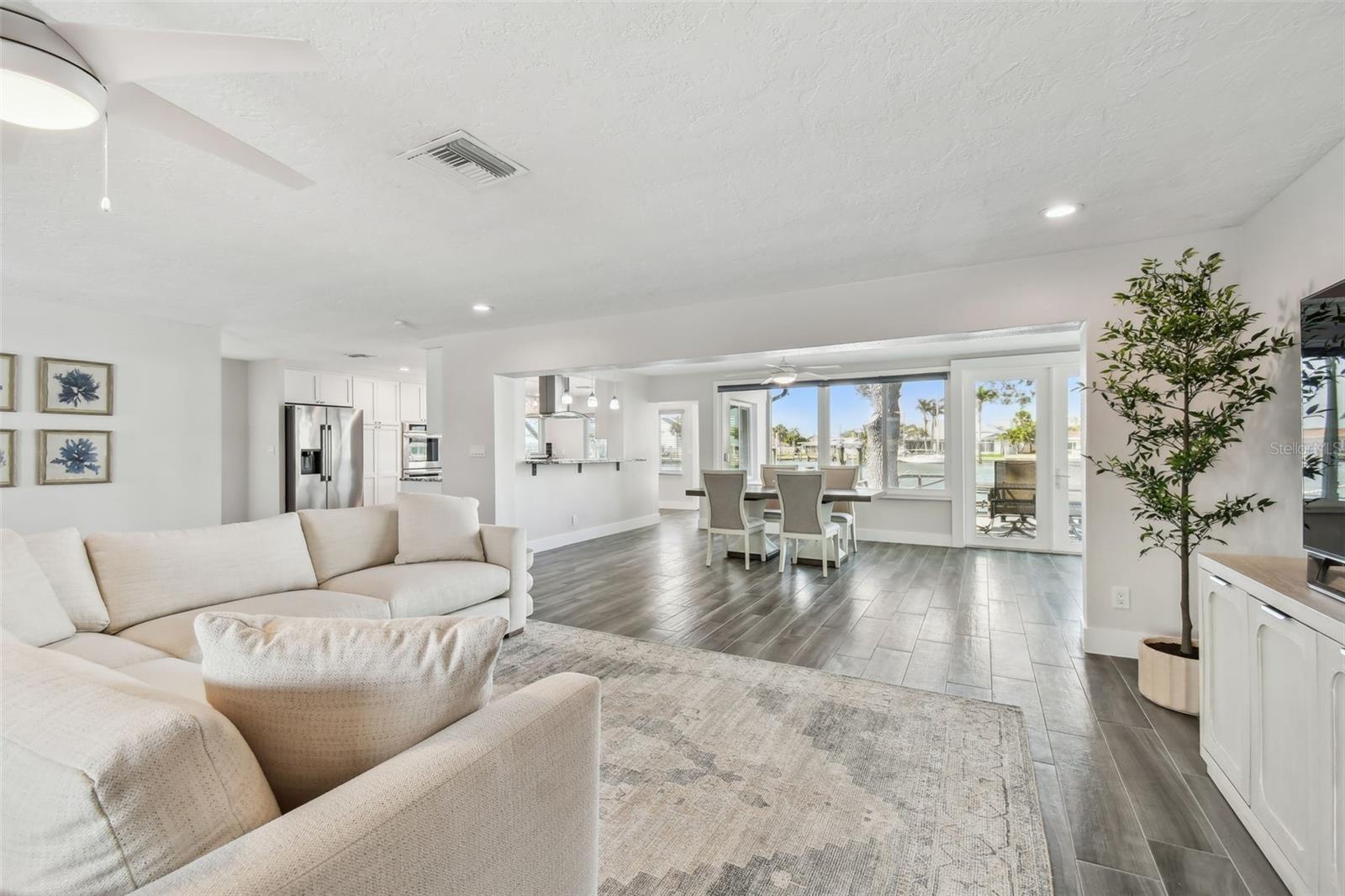 1514 SEA GULL DRIVE S