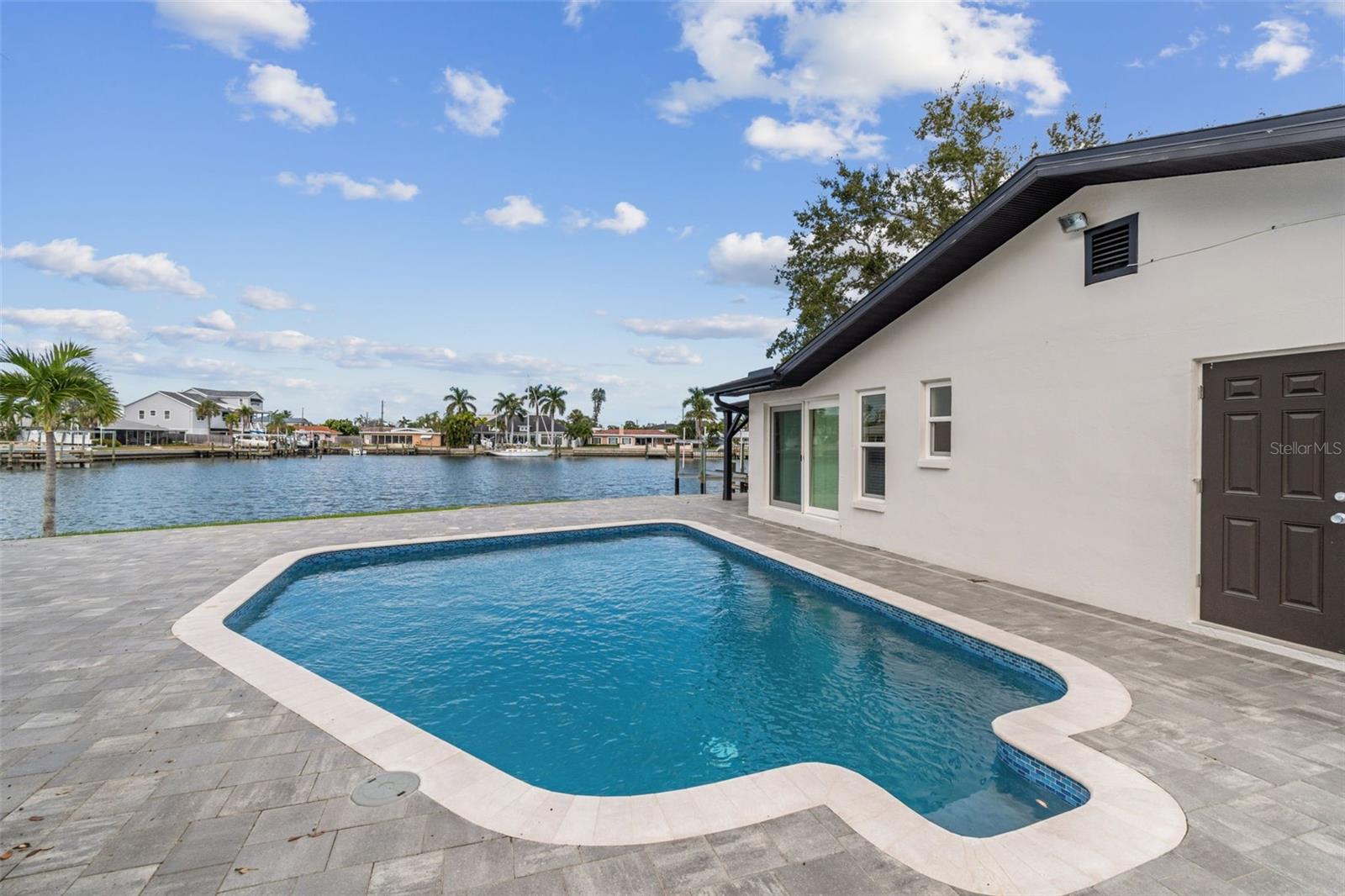 PASADENA GOLF CLUB ESTATES SEC 4 - Residential