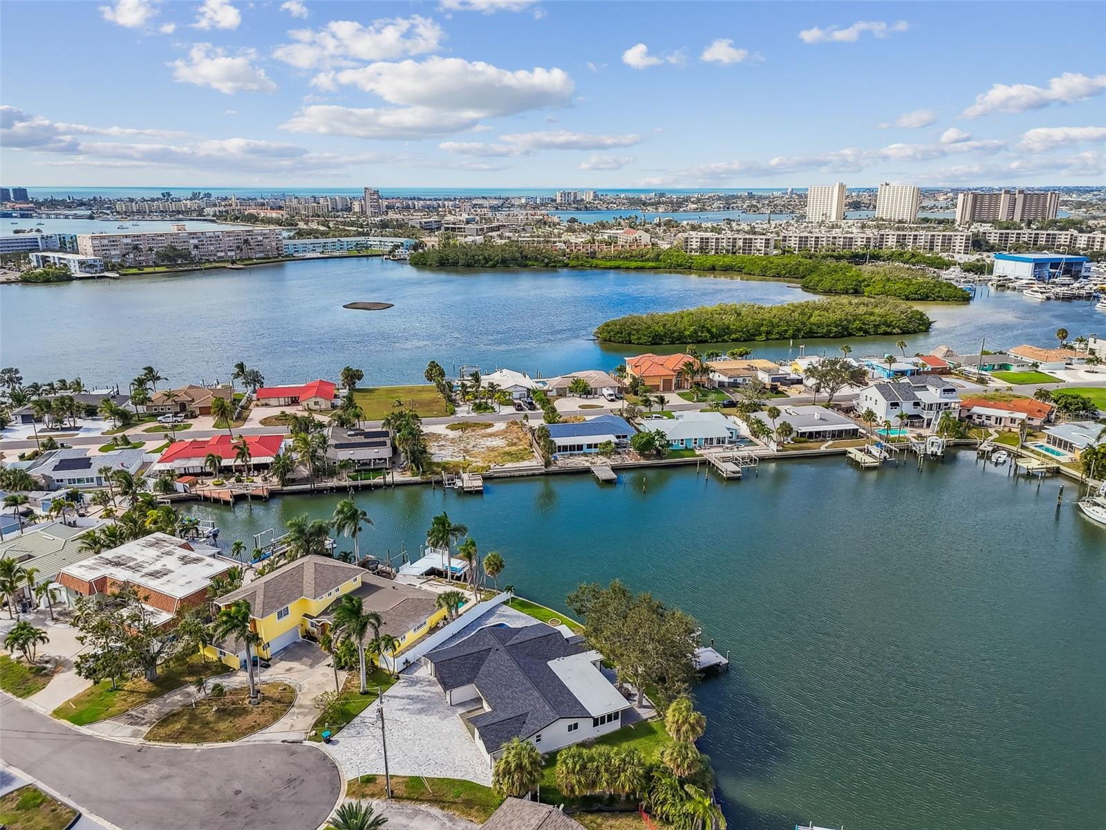 PASADENA GOLF CLUB ESTATES SEC 4 - Residential