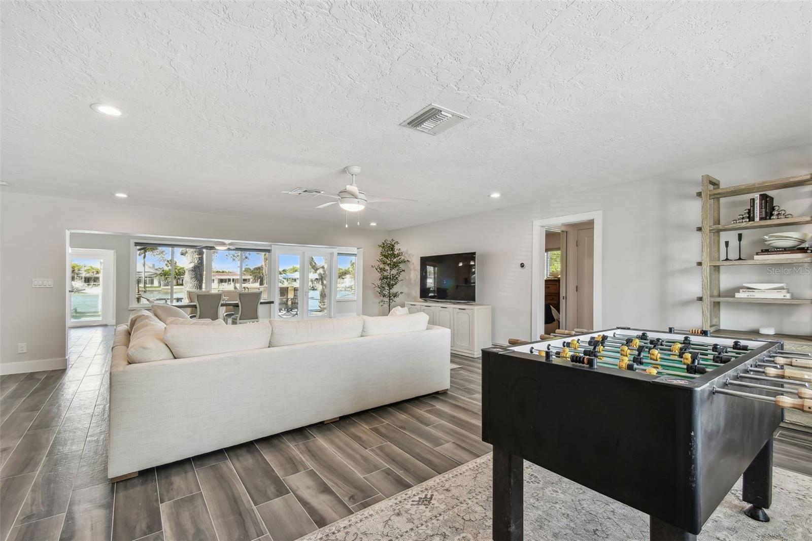 PASADENA GOLF CLUB ESTATES SEC 4 - Residential