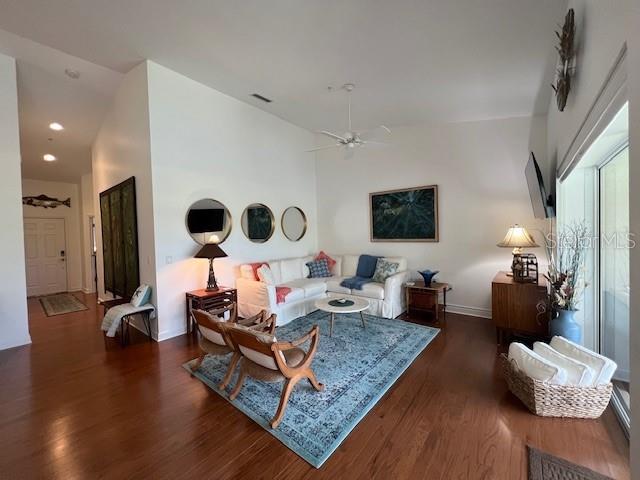 HERITAGE OAKS VERANDA 5 - Residential Lease