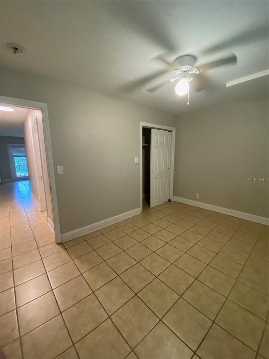 PALM HEIGHTS RESUB - Residential Lease