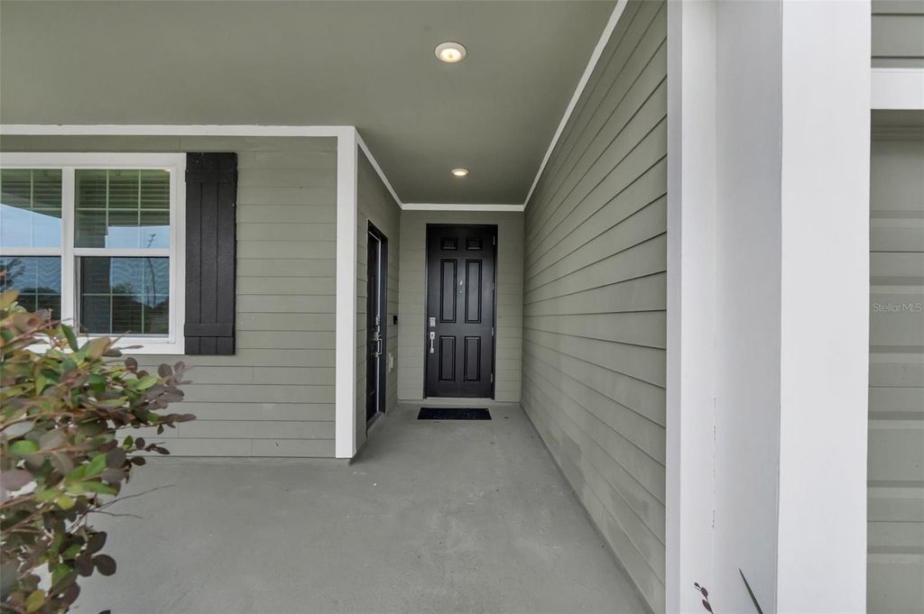 Photo of 844 Gisele Ct, Haines City, FL 33844 (MLS # O6412002)