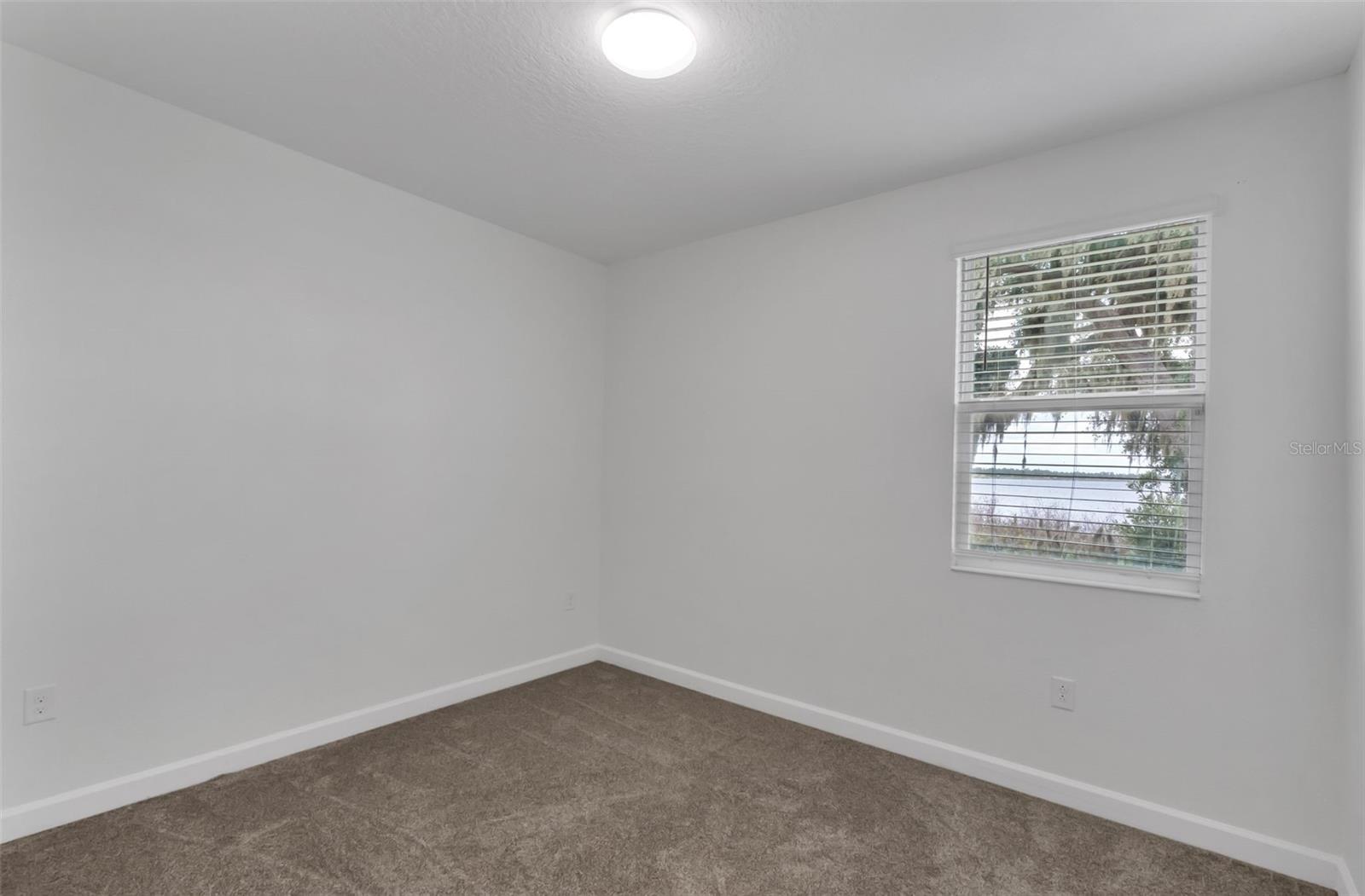 ESTATES AT LAKE HAMMOCK - Residential