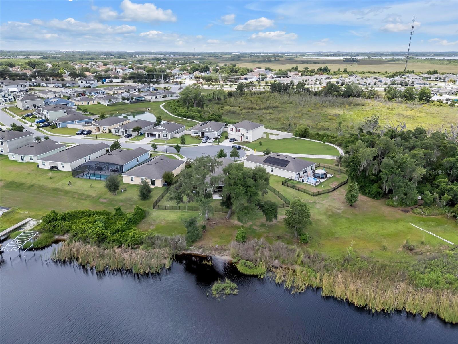 ESTATES AT LAKE HAMMOCK - Residential