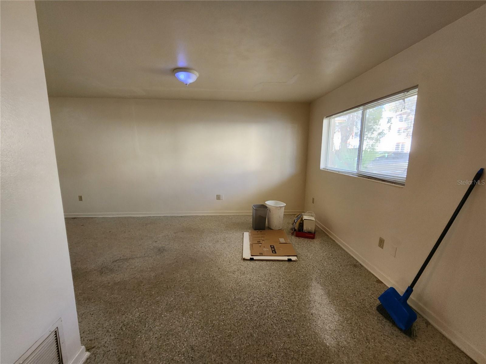 INGLESIDE - Residential Lease