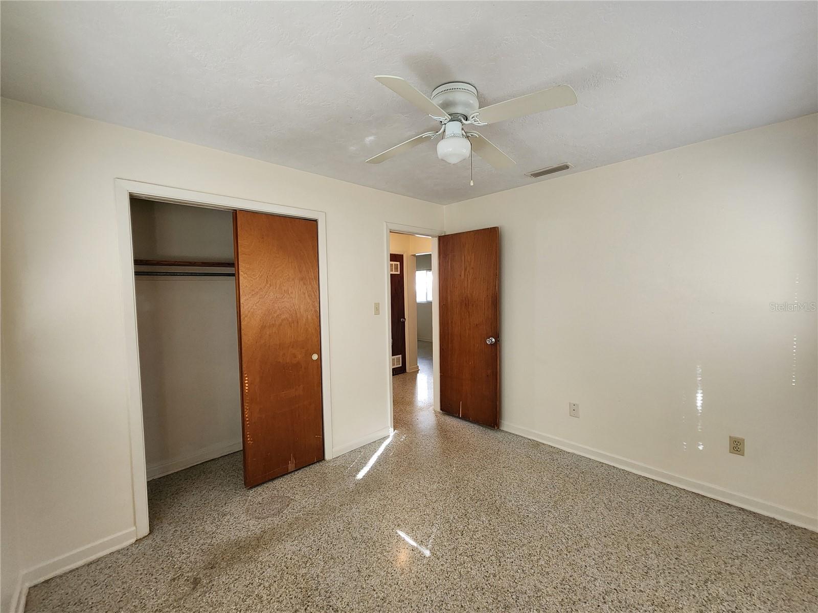 INGLESIDE - Residential Lease