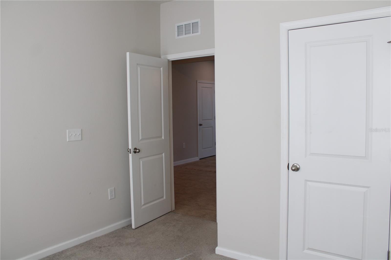 THE RETREAT - Residential Lease