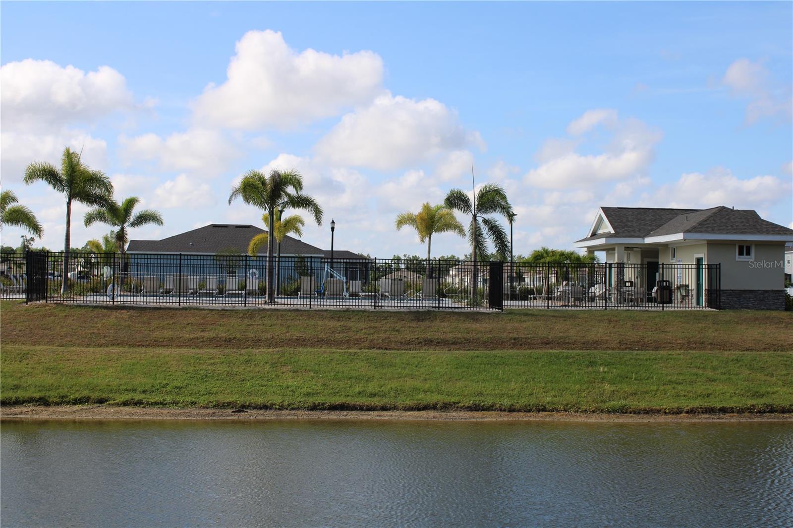 THE RETREAT - Residential Lease