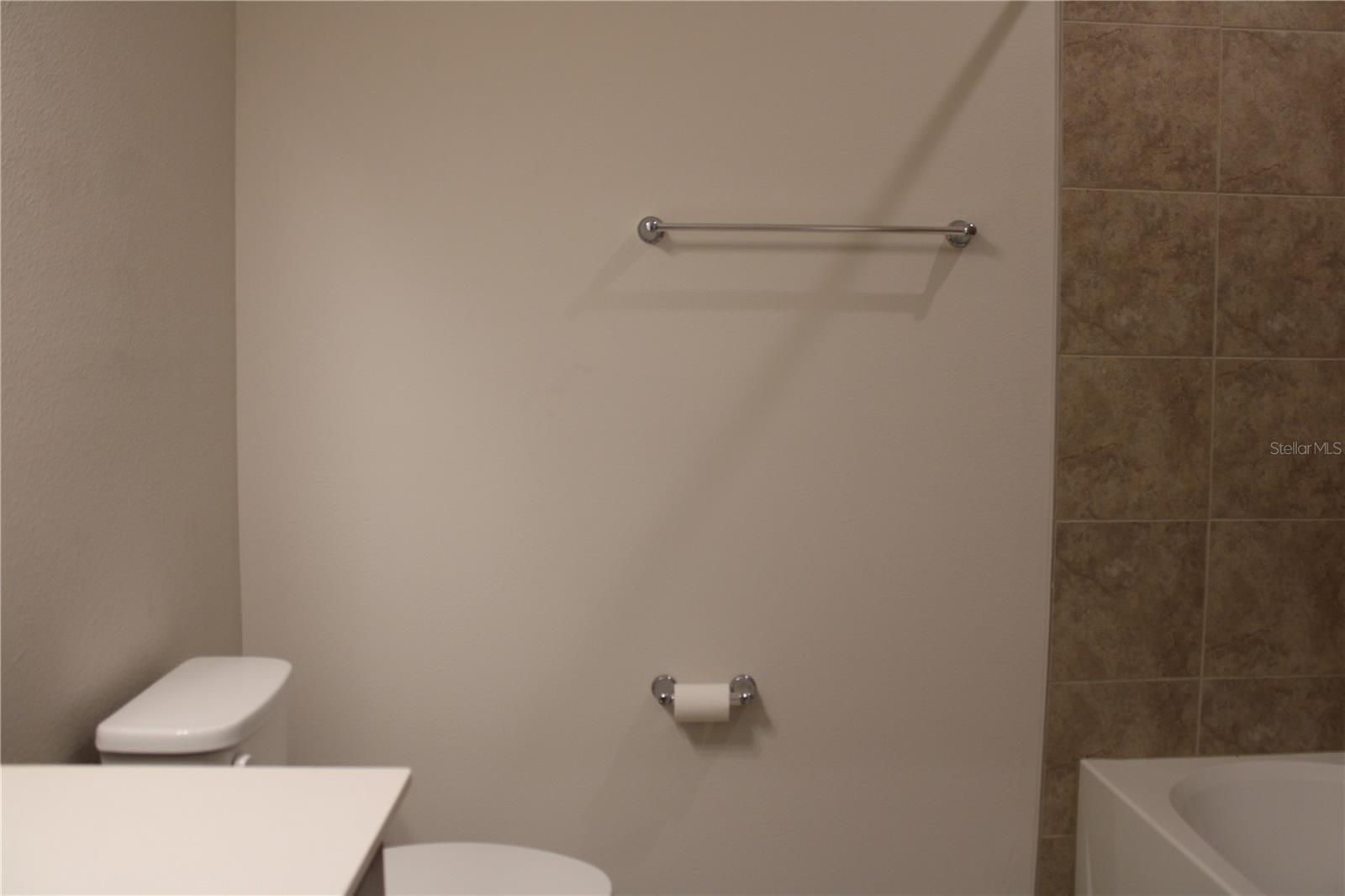 THE RETREAT - Residential Lease
