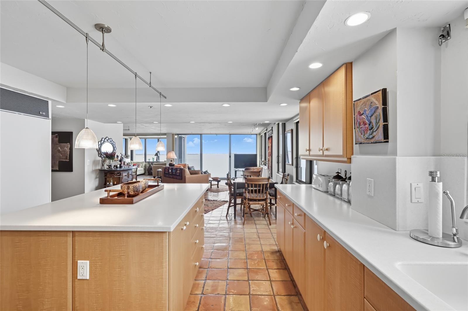 LAWRENCE POINTE II - Residential Lease