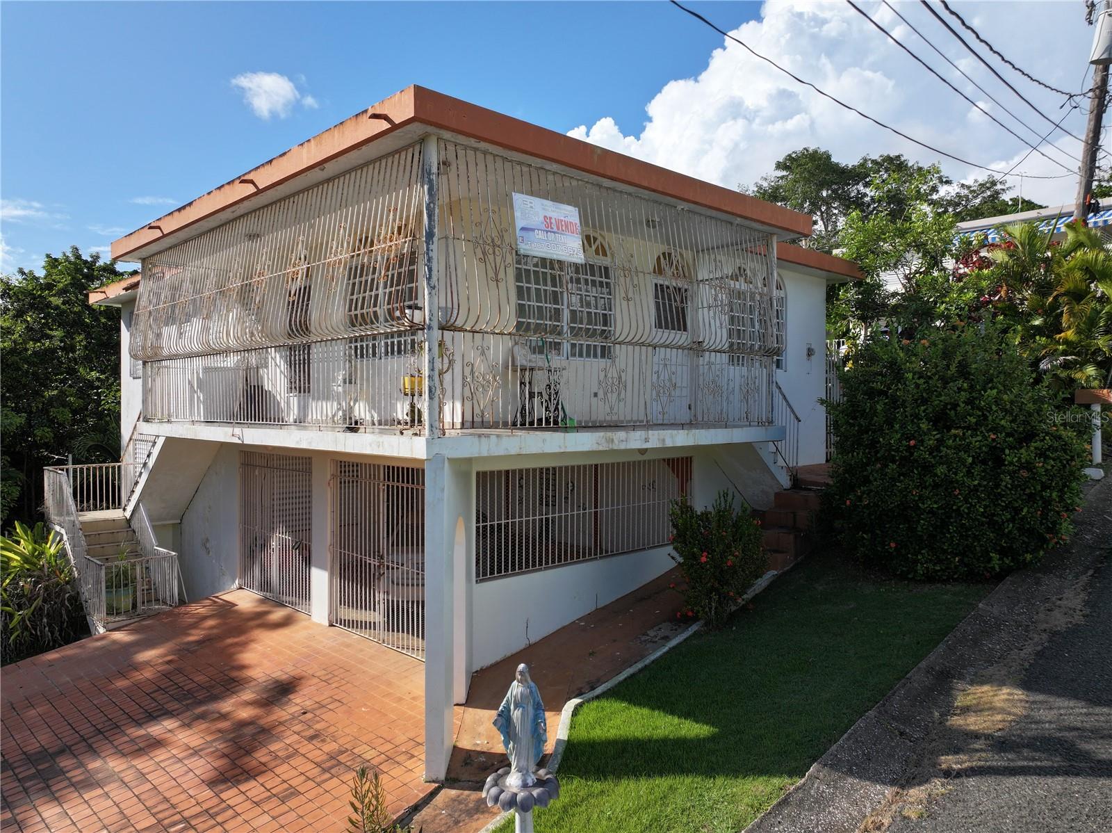 PARABUEYON BARRIO MIRADERO JOYUDAS CABO ROJO - Residential