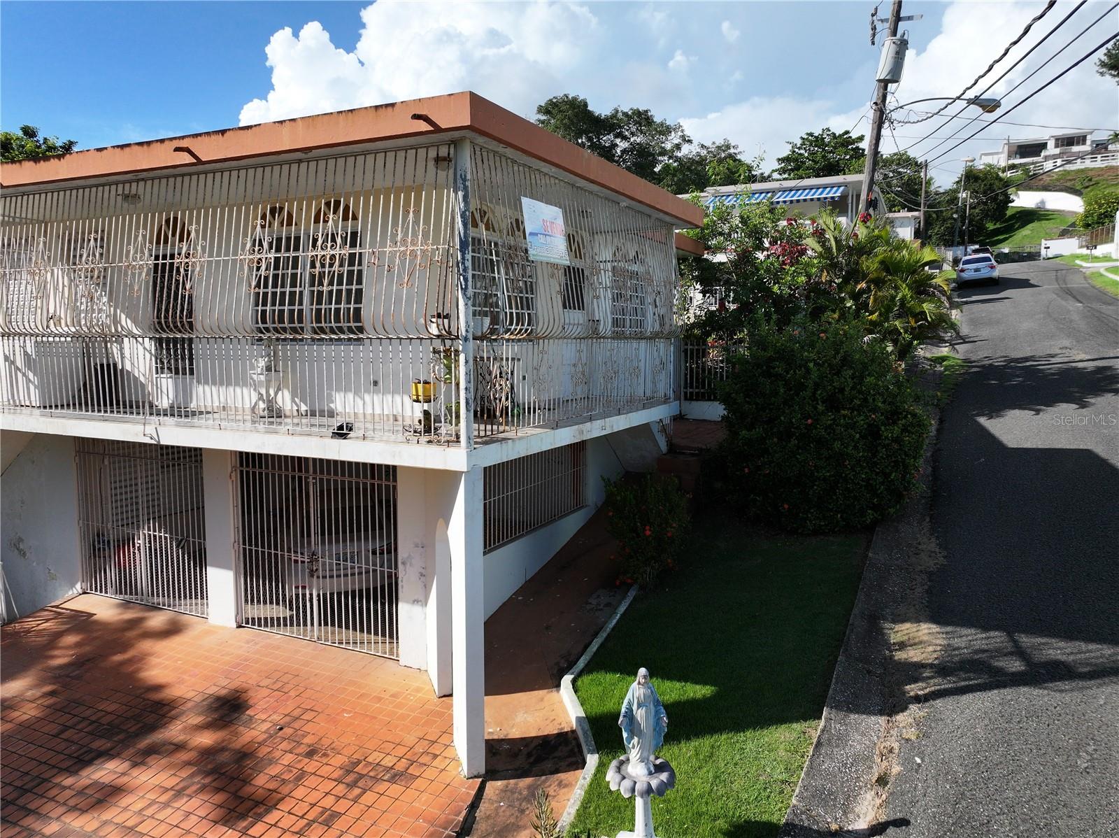 PARABUEYON BARRIO MIRADERO JOYUDAS CABO ROJO - Residential