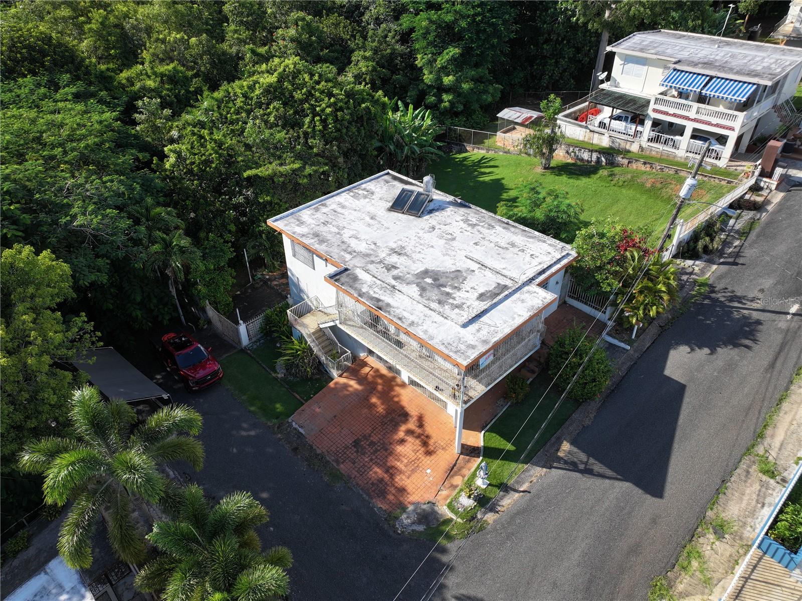 PARABUEYON BARRIO MIRADERO JOYUDAS CABO ROJO - Residential