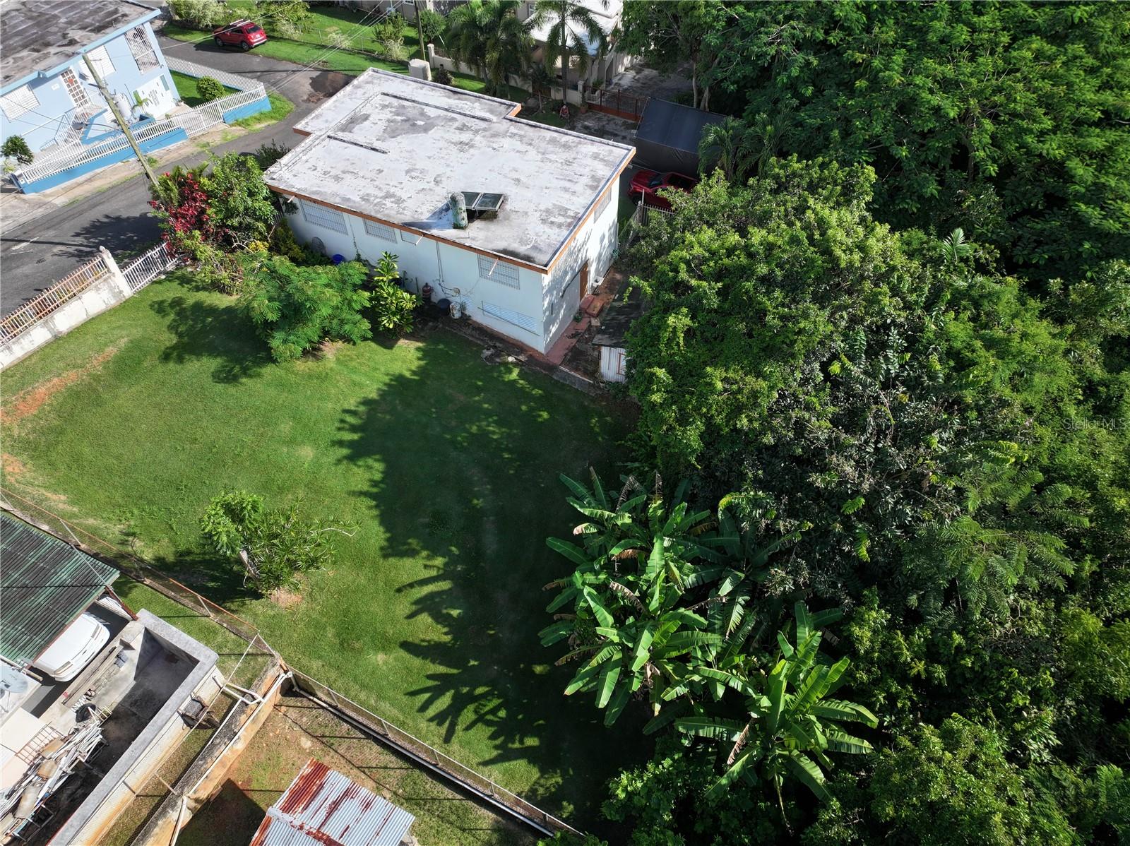 PARABUEYON BARRIO MIRADERO JOYUDAS CABO ROJO - Residential