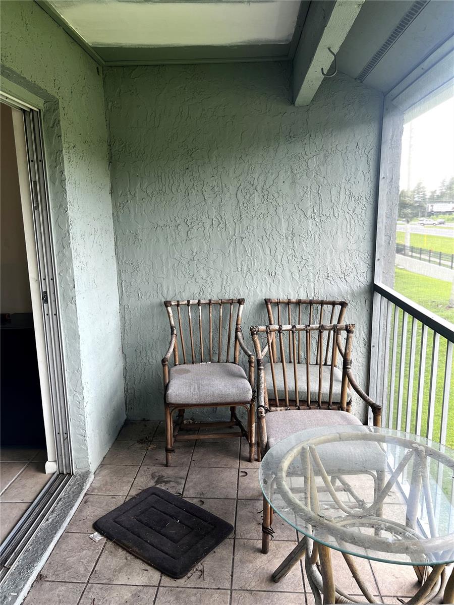 PINE SHADOWS CONDO PH 06 - Residential