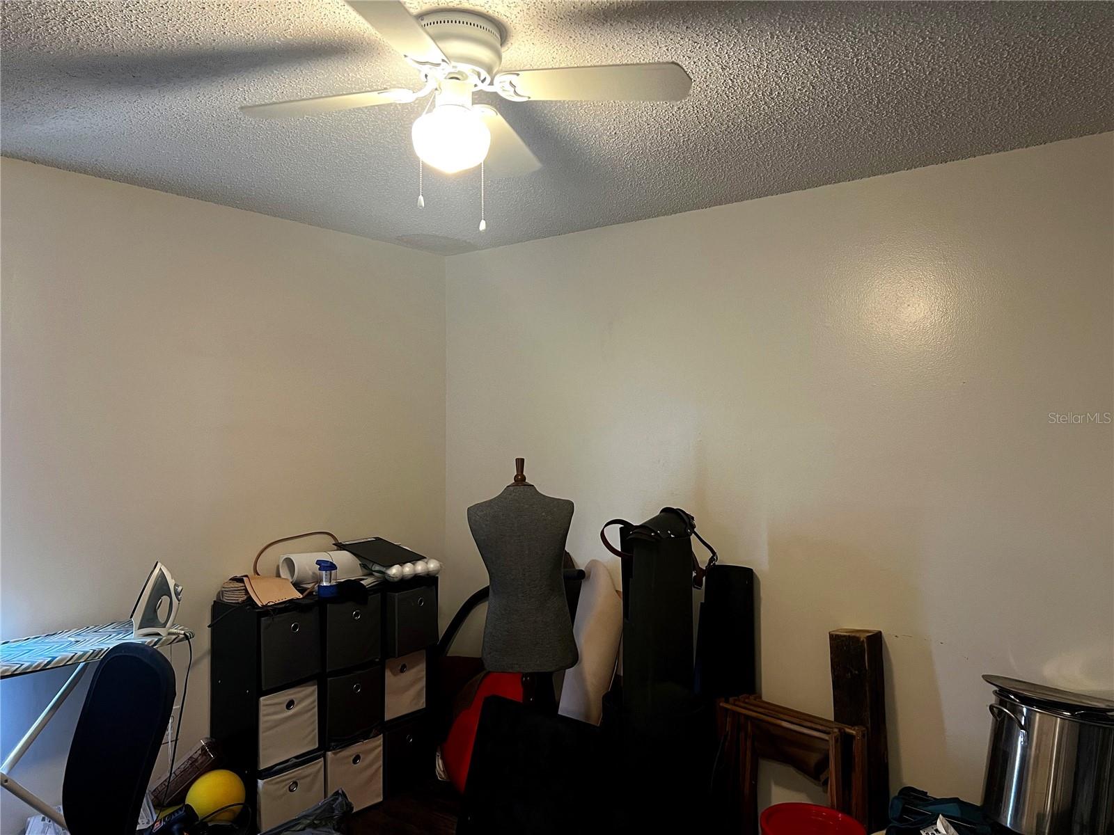 PINE SHADOWS CONDO PH 06 - Residential